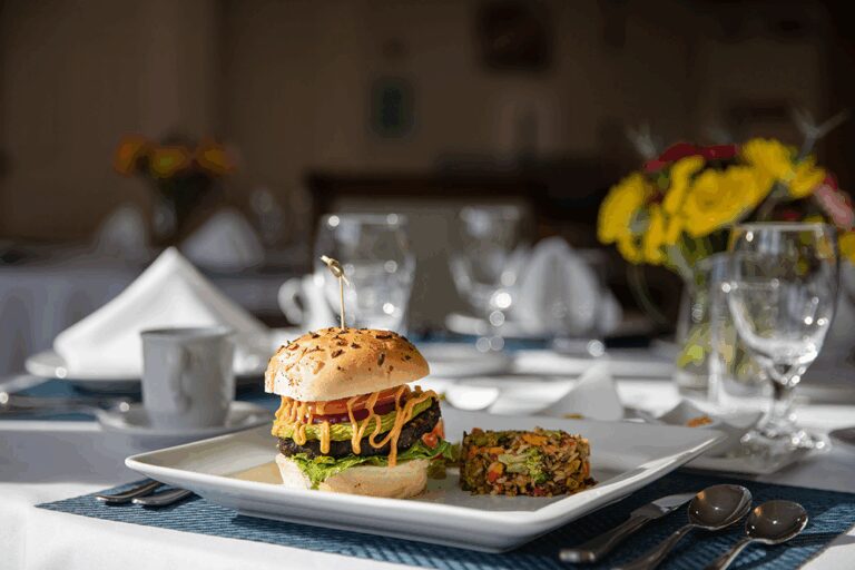 The courtyard at sterling heights hamburger